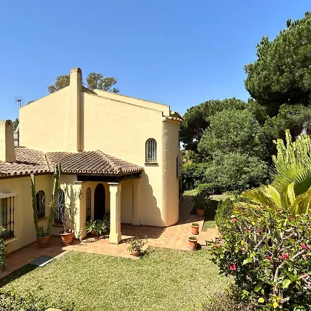 Villa Close To The In